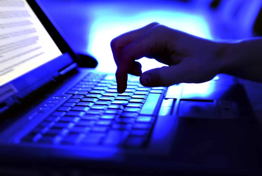 Photo for: THE MISINFORMATION WARS: Feds Pays $5 Million for Peer Fact-Checking Software.