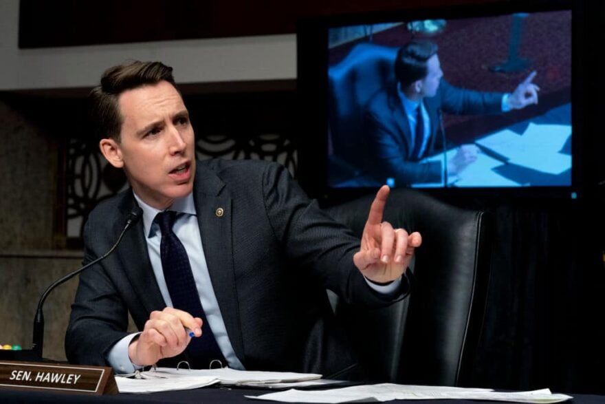 Photo for: STOP THE LANDGRAB! Hawley Intros Bill to Stop CCP From Buying U.S. Farmland.